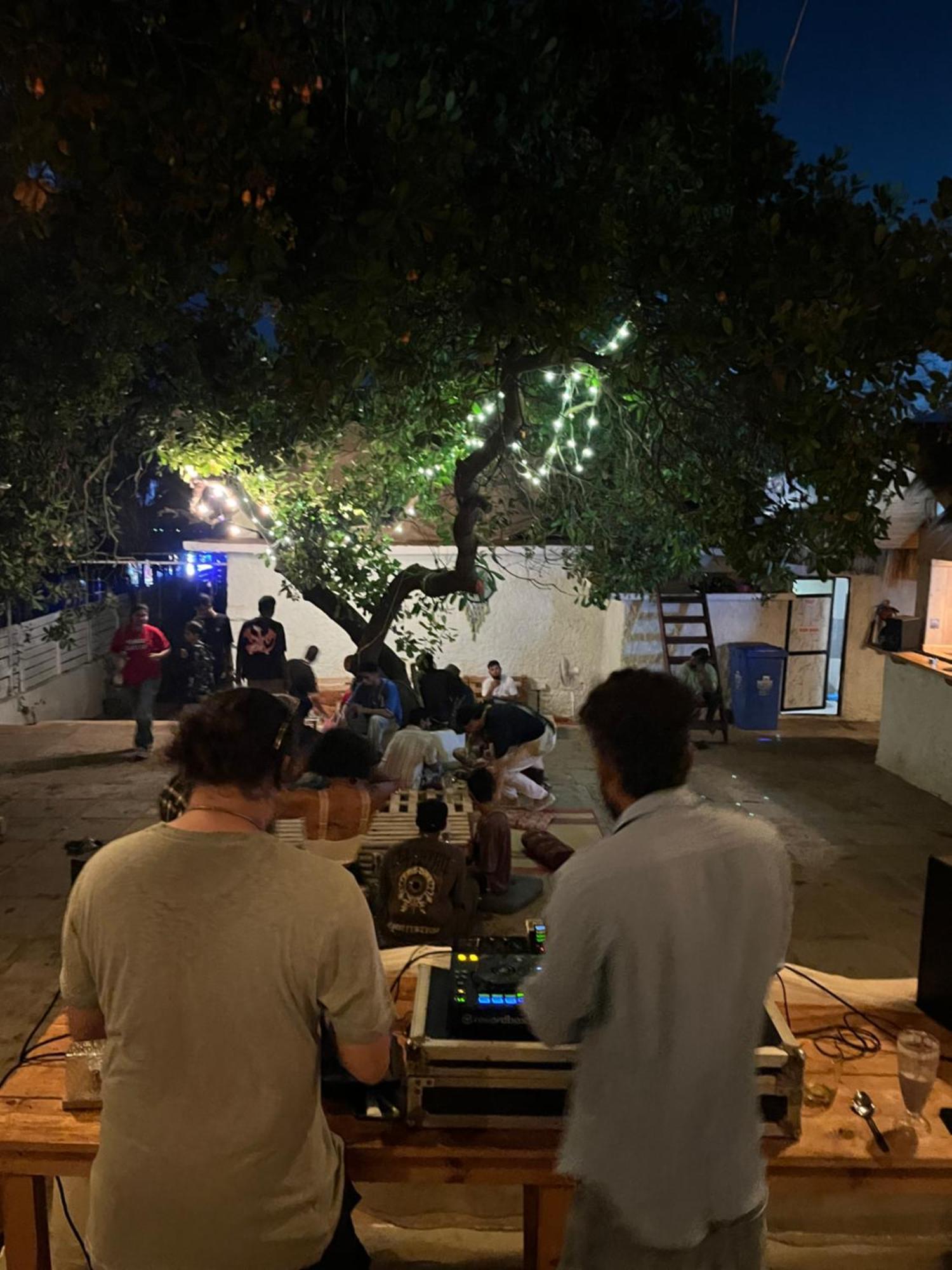 Hot - House Of Travellers, Vagator Hostel Exterior foto